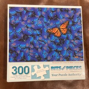 Monarch Butterfly Jigsaw Puzzle by Bits and Pieces